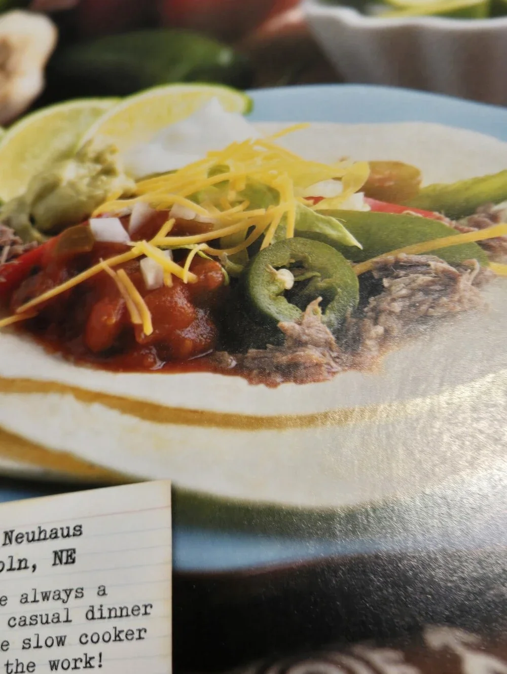 101 Slow-Cooker Recipes Cookbook - Red & Cream Cover